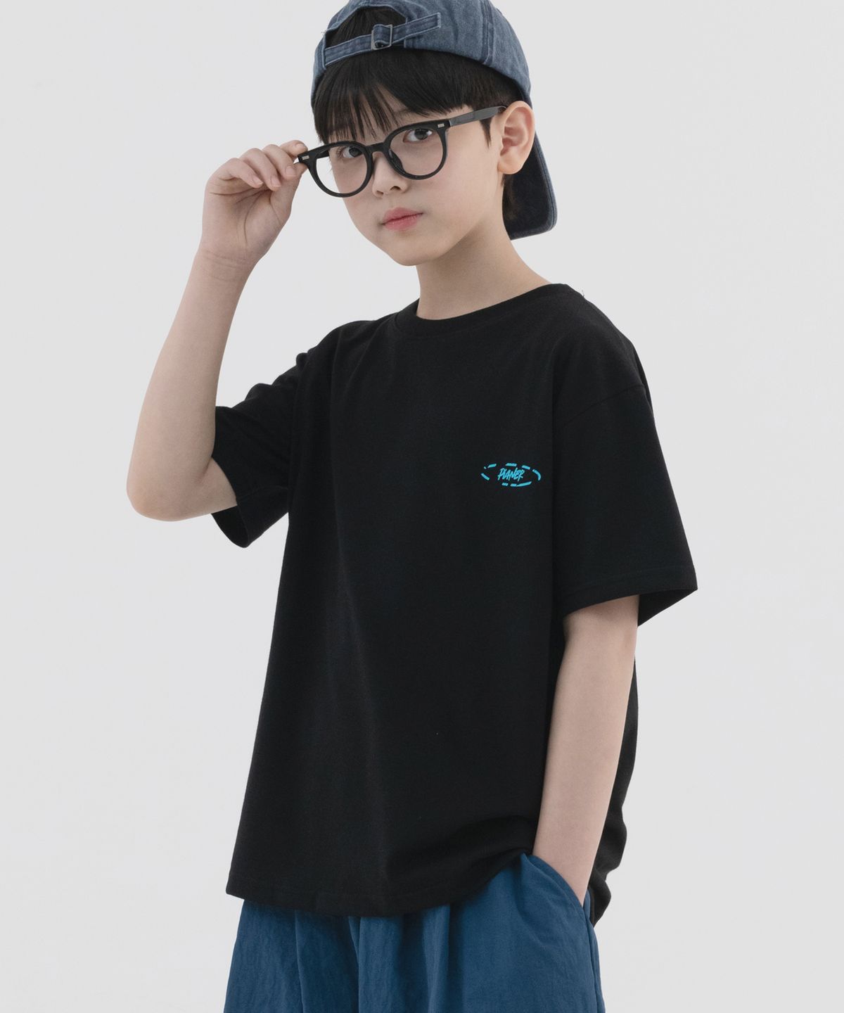 피아네르 키즈(PIANER KIDS) 쿨 코튼 빈티지 그래픽 반팔 (블랙)