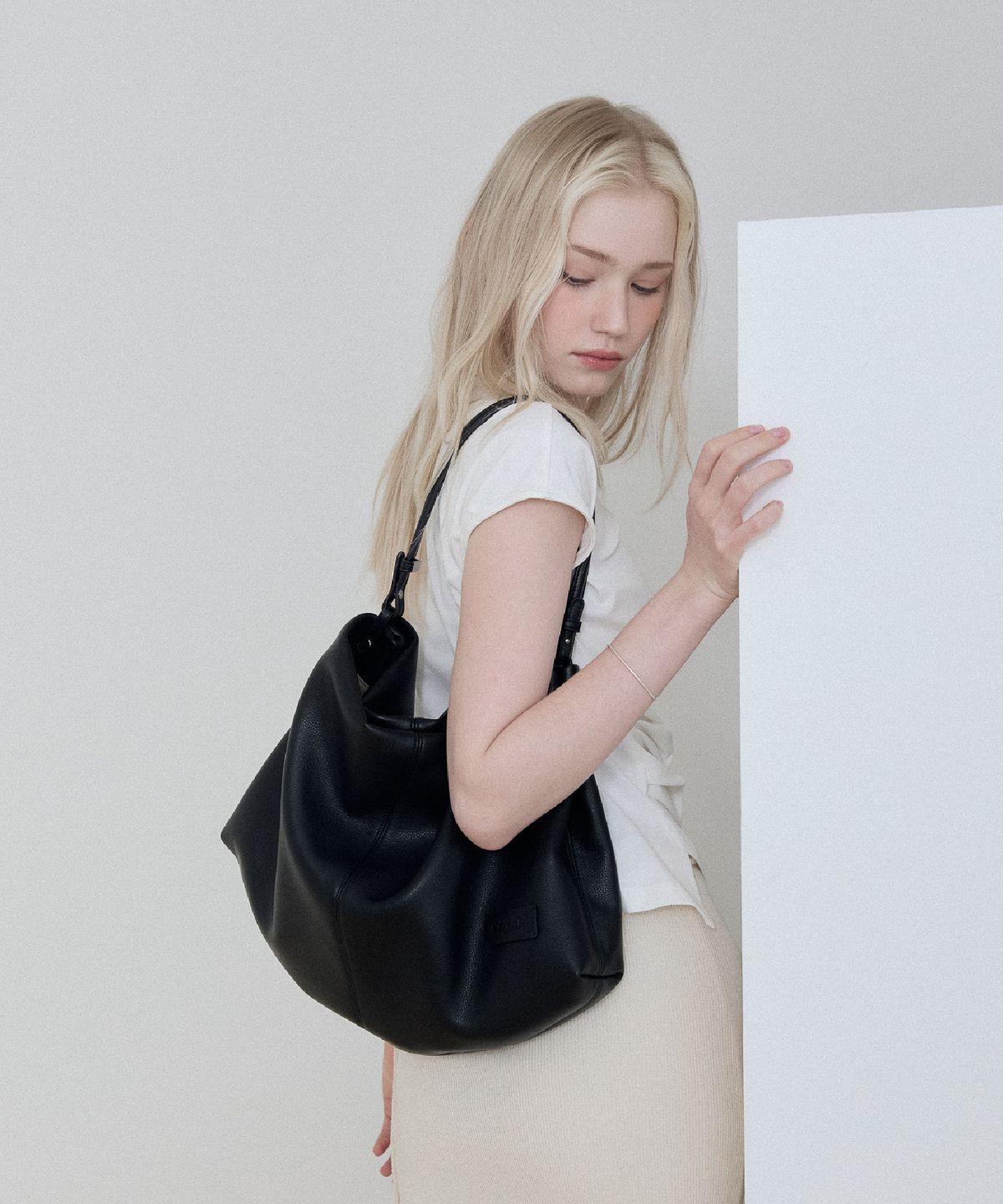 엑타(ECTAR) odd big bag - 오드 빅백 [블랙]