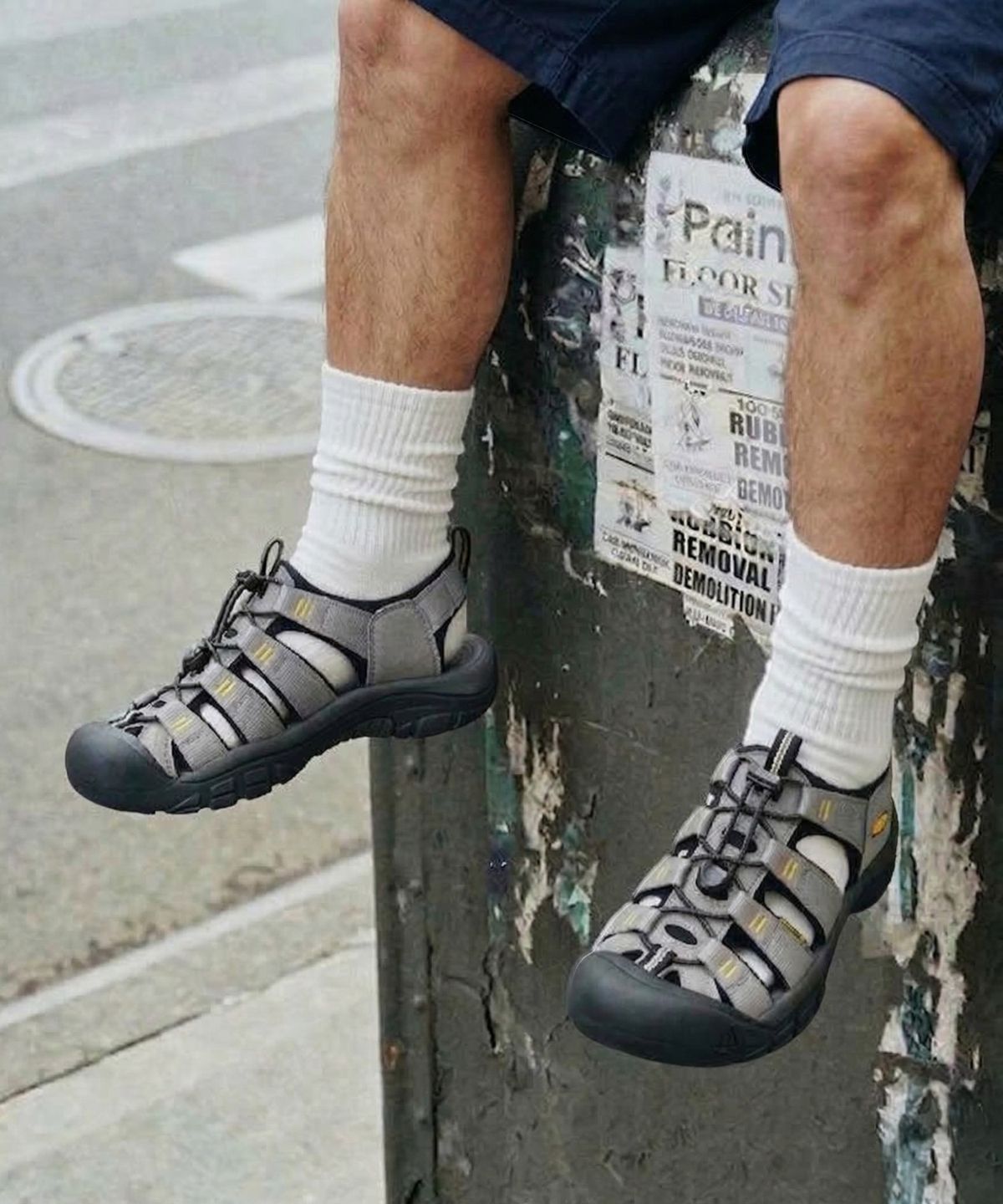 킨(KEEN) 뉴포트 H2 남성 샌들 ALLOY/CREAM GOLD