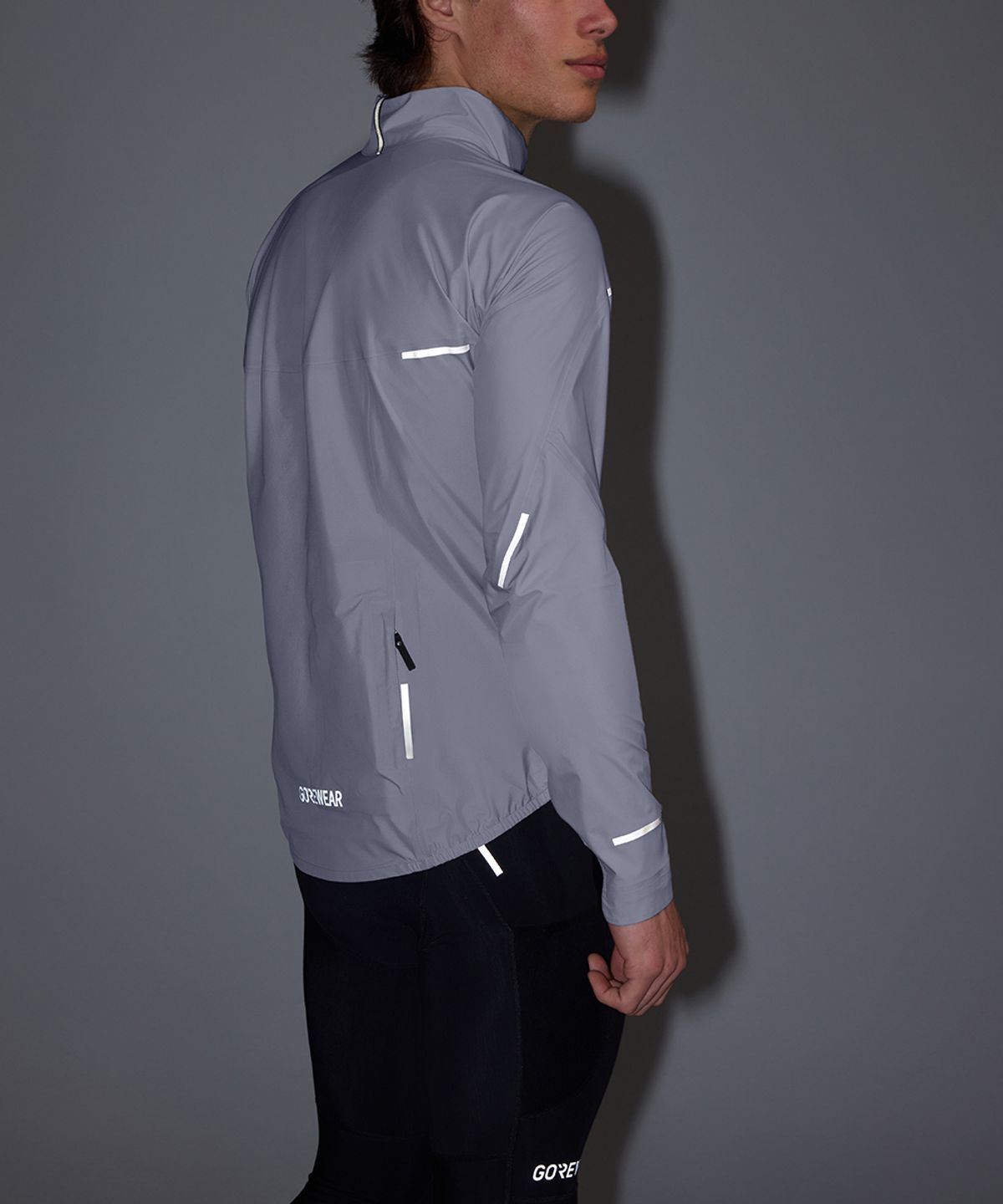 고어웨어(GOREWEAR) Gore-TEX 고어텍스 스핀쉬프트 자켓 - 아머씨스트 그레이 (남성용) 사이클링 레인 재킷
