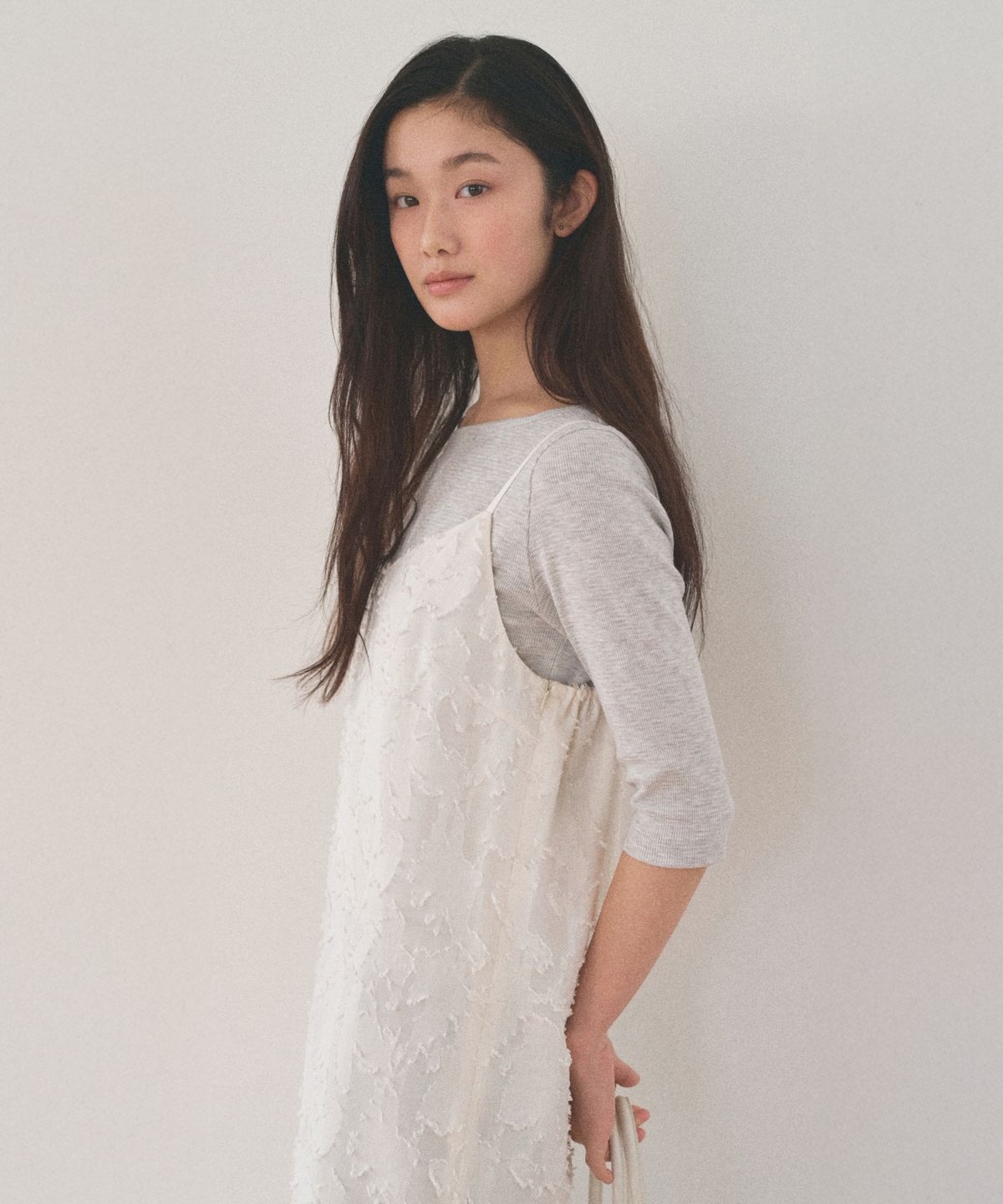 망고매니플리즈(MANGO MANY PLEASE) LILAC SLIP ONE PIECE_CREAM