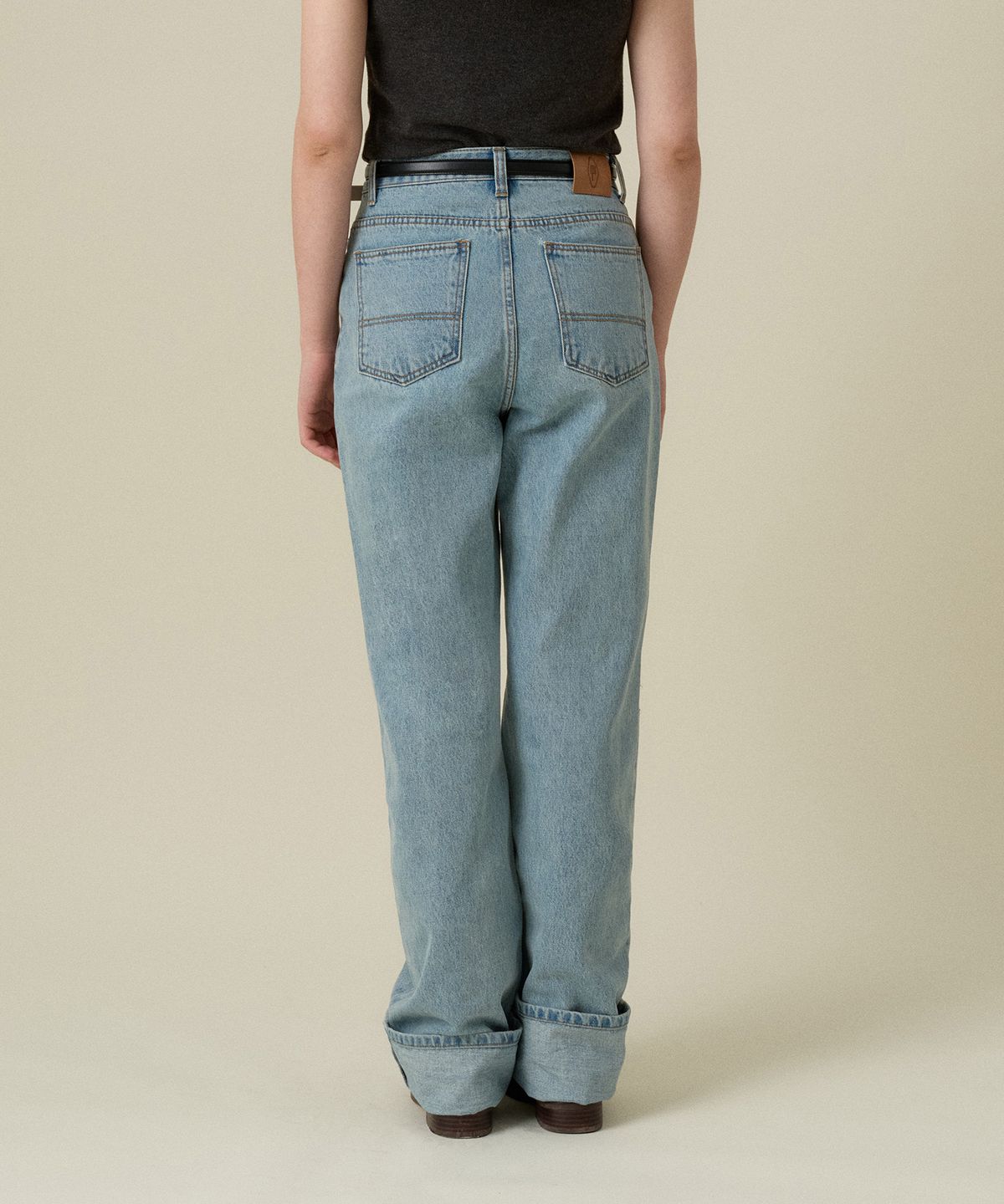 망고매니플리즈(MANGO MANY PLEASE) OLLO LIGHT JEANS_LIGHT BLUE
