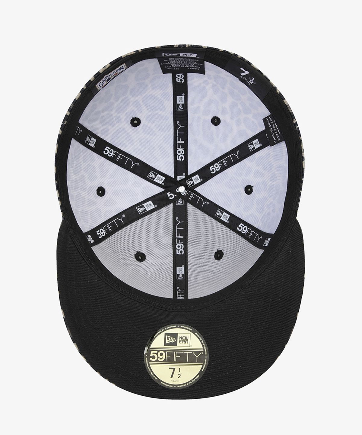 뉴에라(NEW ERA) MLB 뉴욕 양키스 패턴 시리즈 피티드캡 레오파드