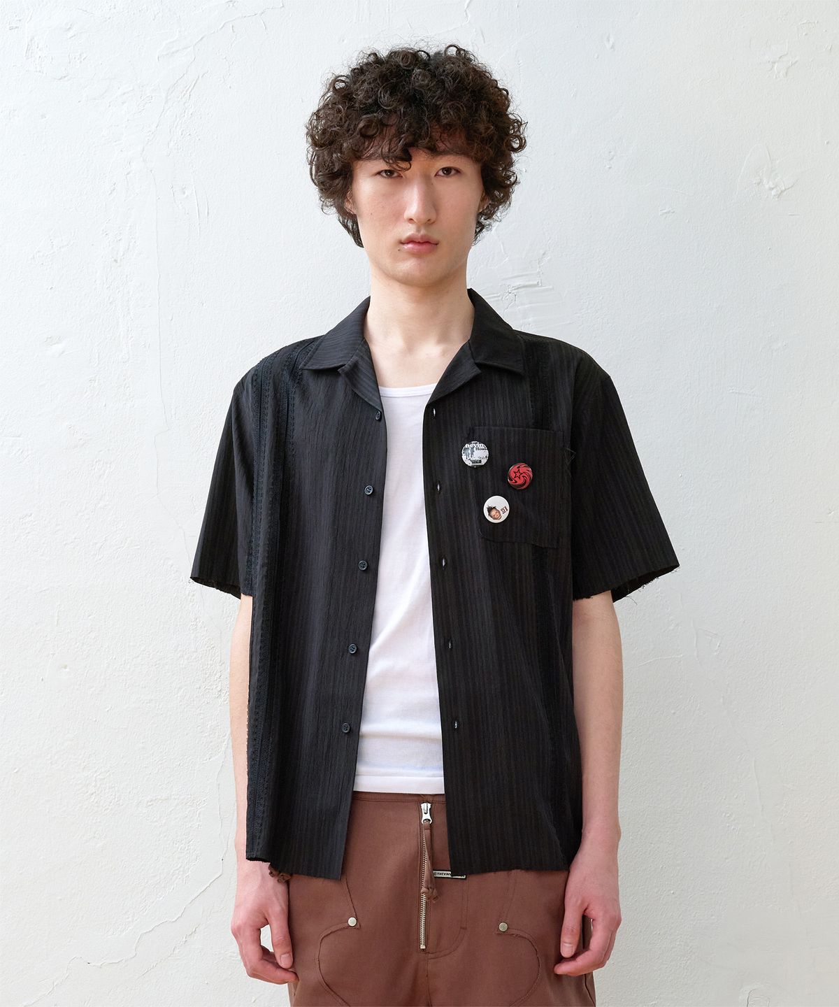 더바이닐하우스(THEVINYLHOUSE) LACE MIXED SHORT SLEEVE SHIRTS BLACK