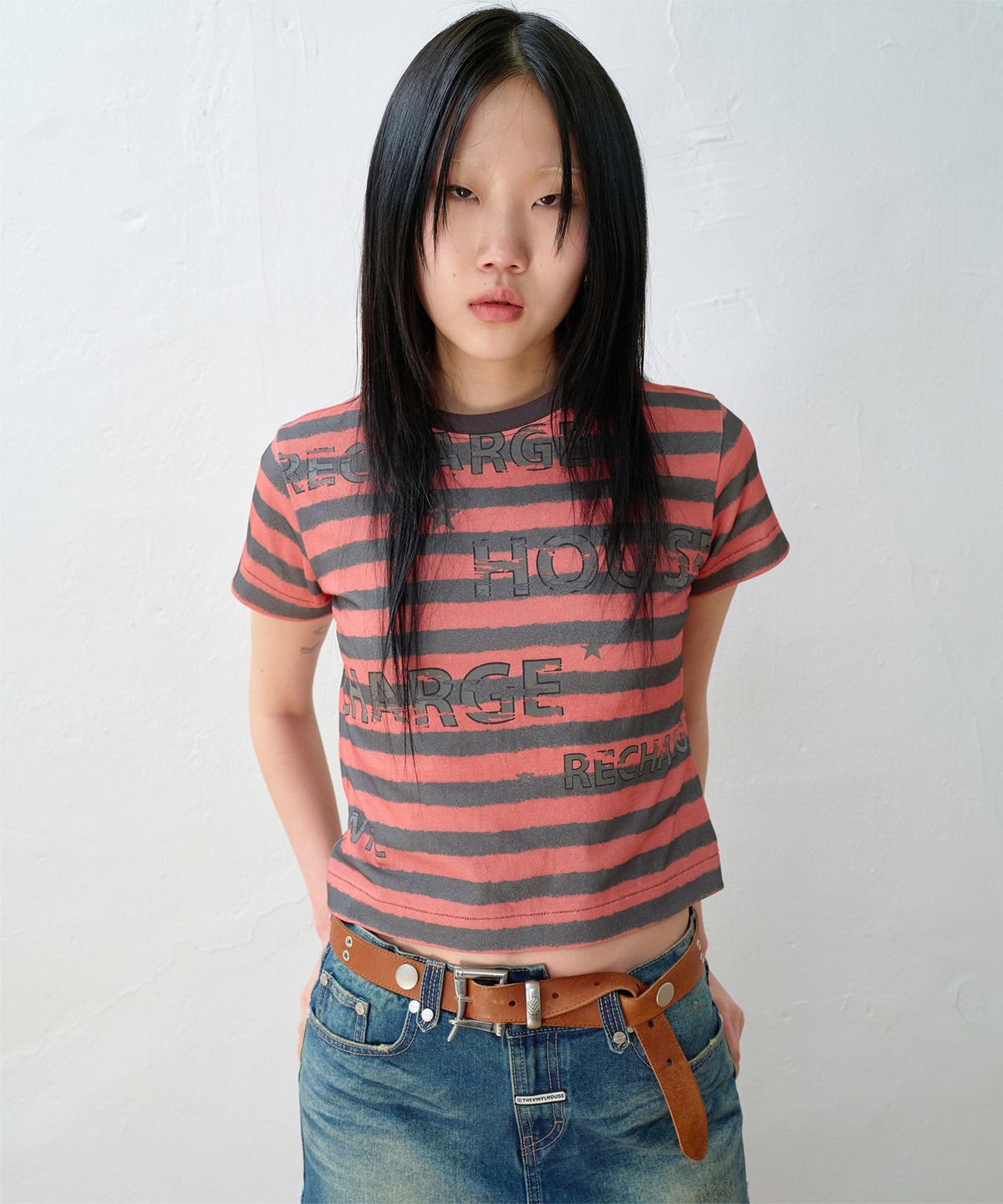 더바이닐하우스(THEVINYLHOUSE) BLEED STRIPE TEE RED