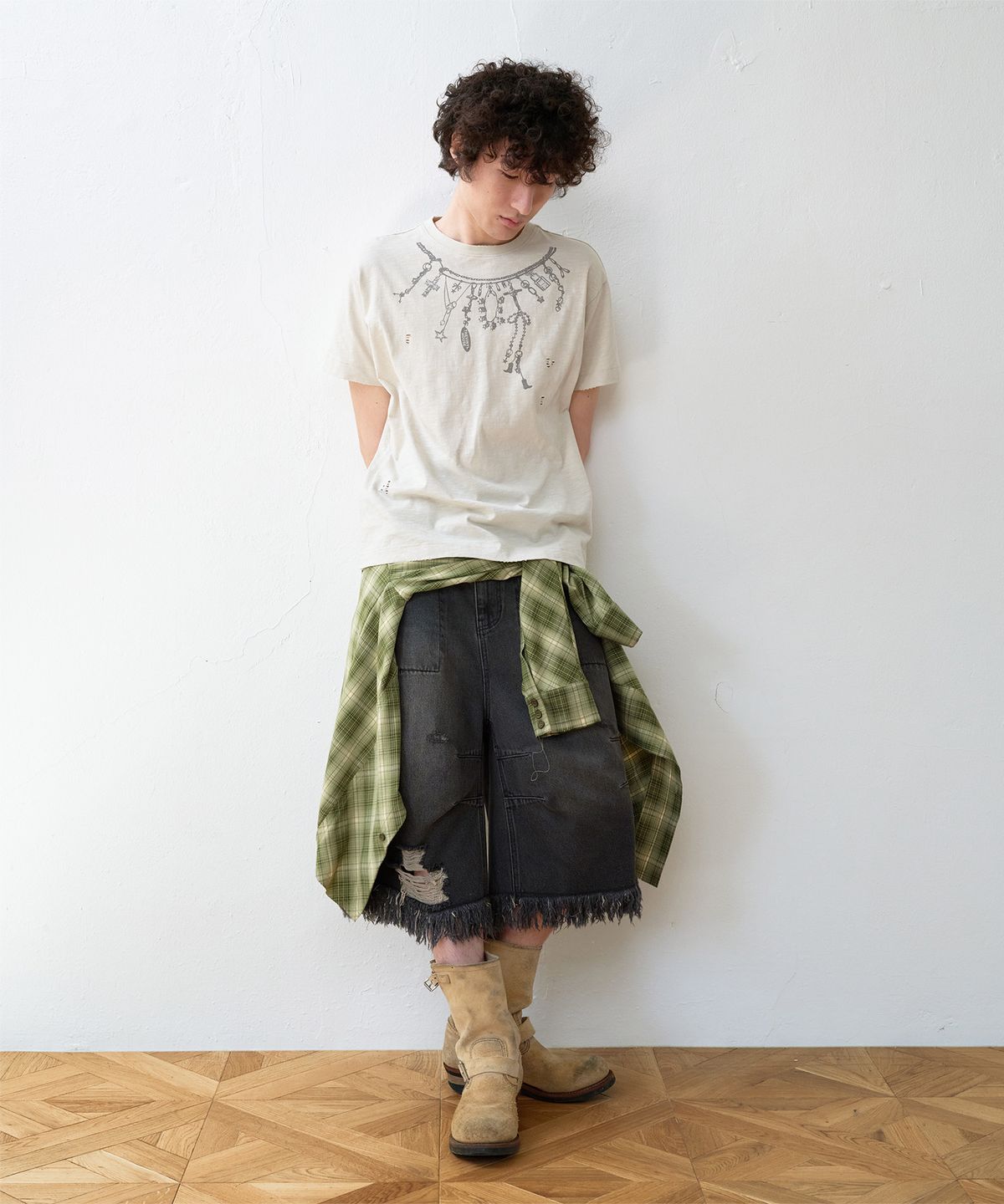 더바이닐하우스(THEVINYLHOUSE) NECKLACE VINTAGE SLUB TEE BEIGE