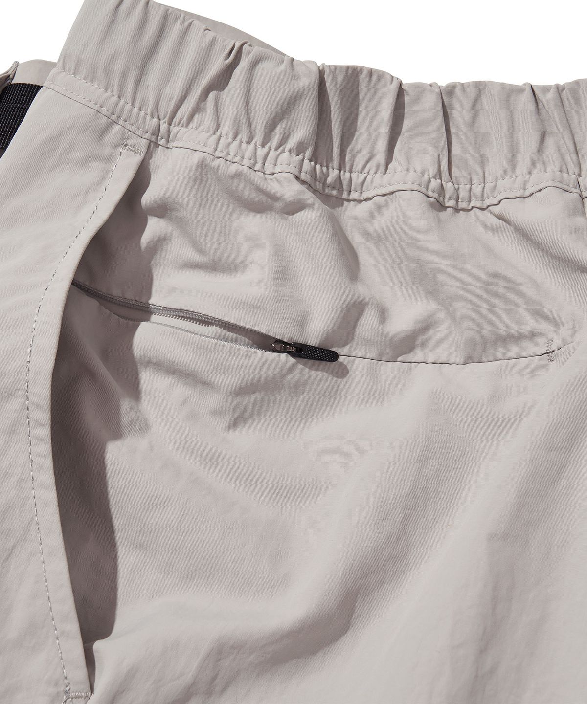 웰터 익스페리먼트(WELTER EXPERIMENT) TALON LIGHT EASY SHORTS_LIGHT GRAY