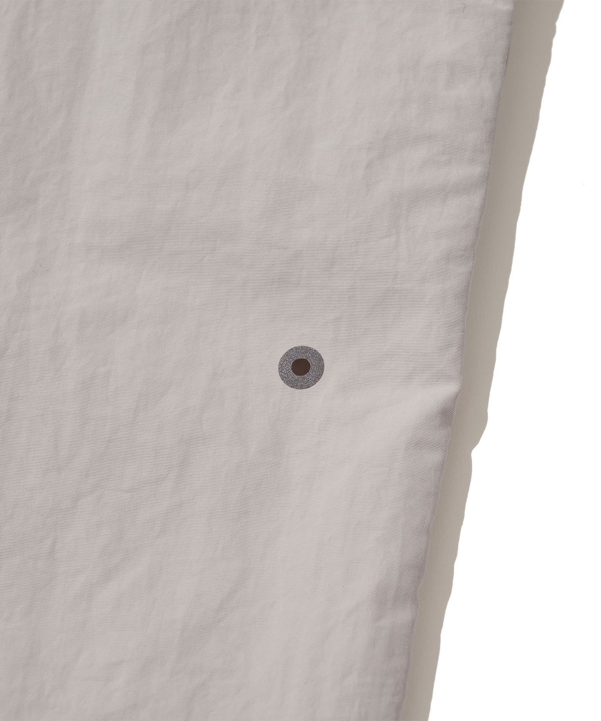 웰터 익스페리먼트(WELTER EXPERIMENT) TALON LIGHT EASY SHORTS_LIGHT GRAY