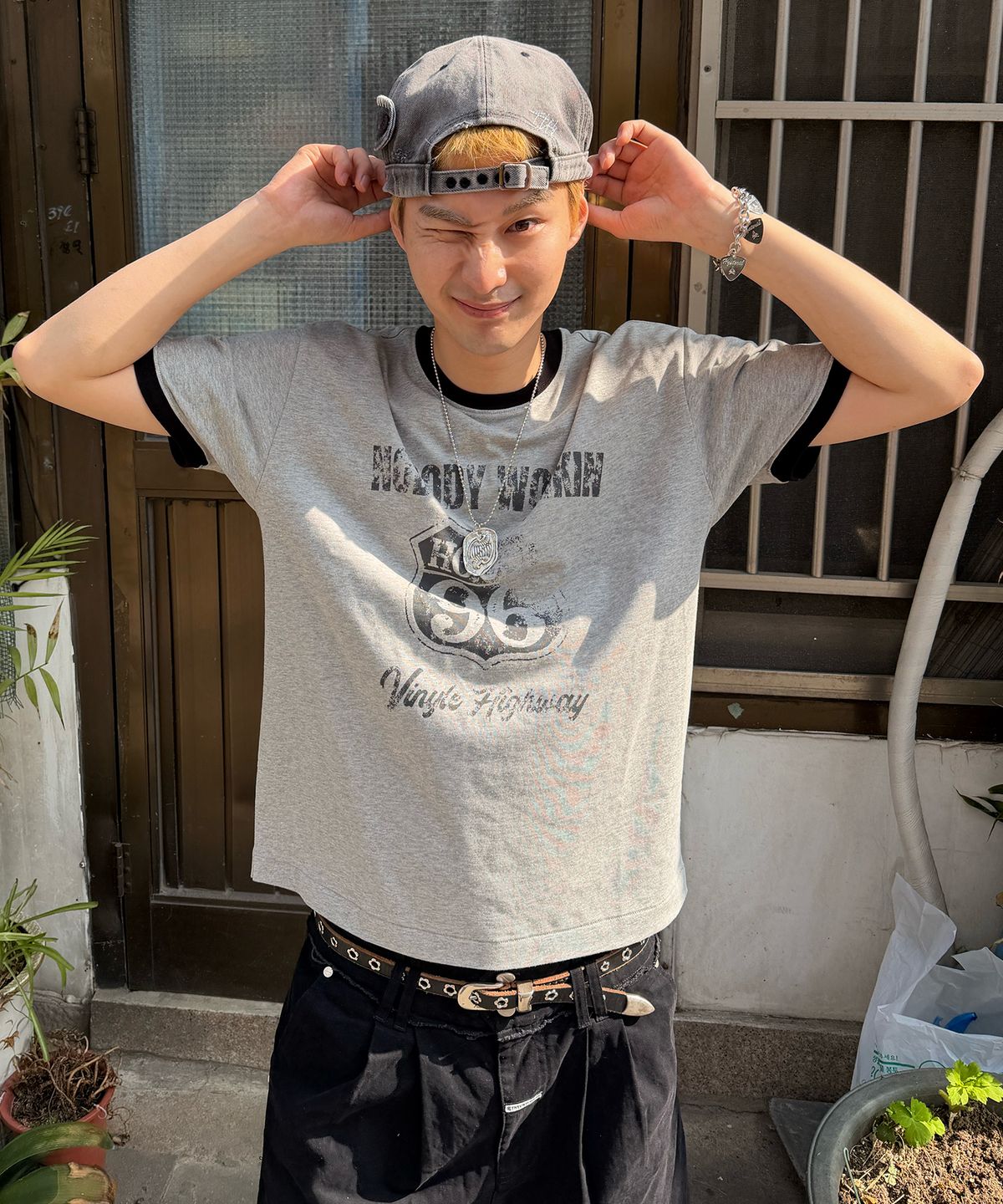 더바이닐하우스(THEVINYLHOUSE) NOBODY WORK RINGER TEE GREY
