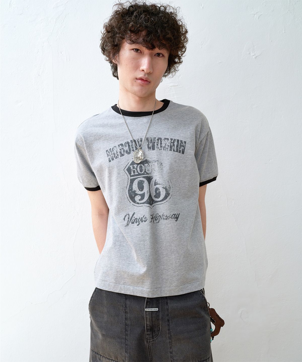 더바이닐하우스(THEVINYLHOUSE) NOBODY WORK RINGER TEE GREY