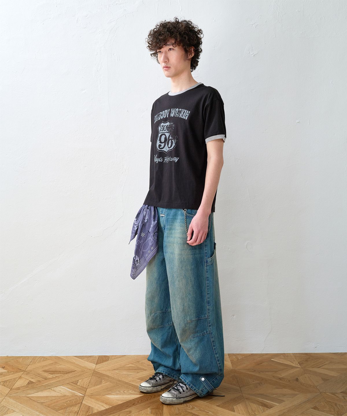 더바이닐하우스(THEVINYLHOUSE) NOBODY WORK RINGER TEE BLACK