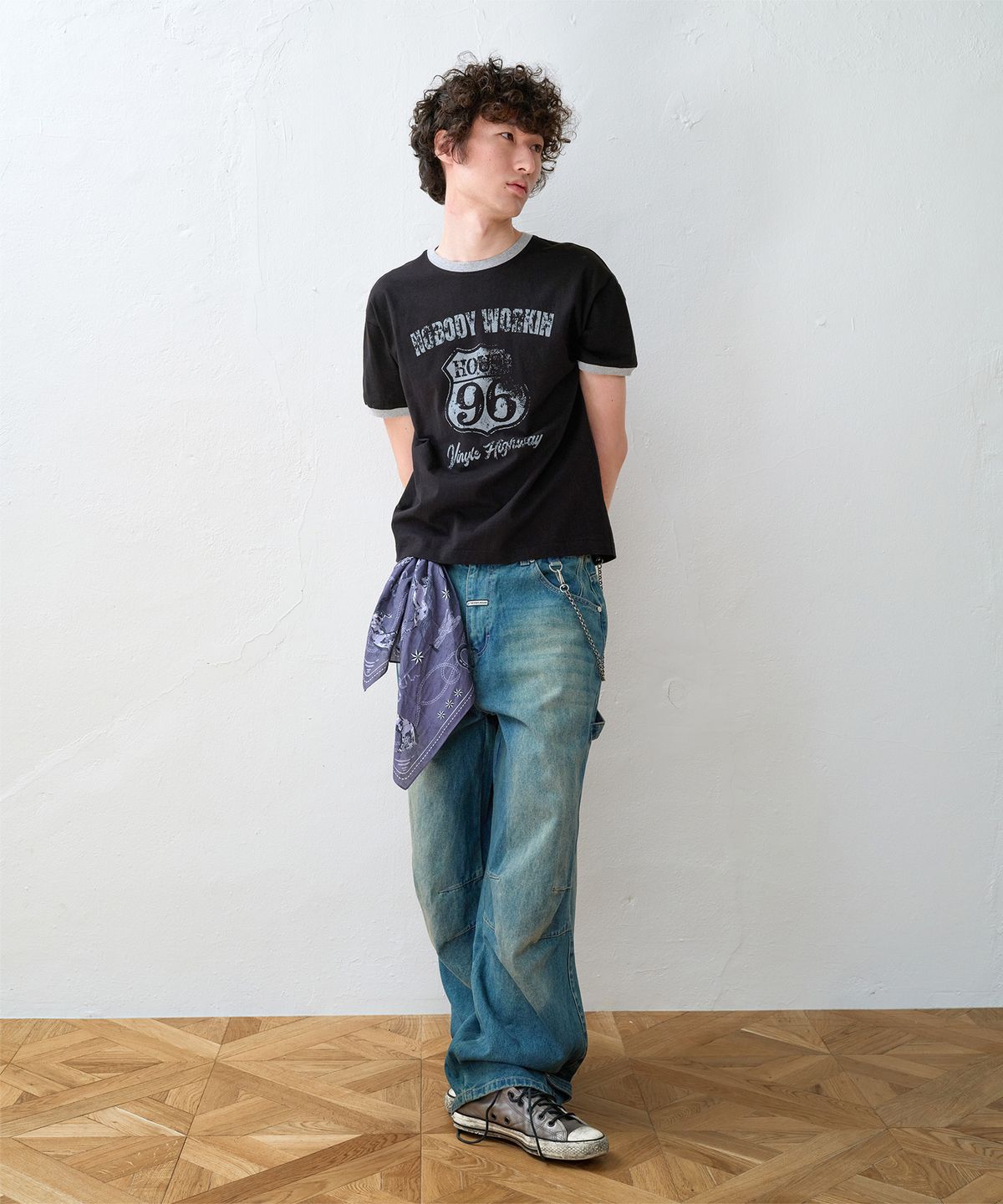 더바이닐하우스(THEVINYLHOUSE) NOBODY WORK RINGER TEE BLACK