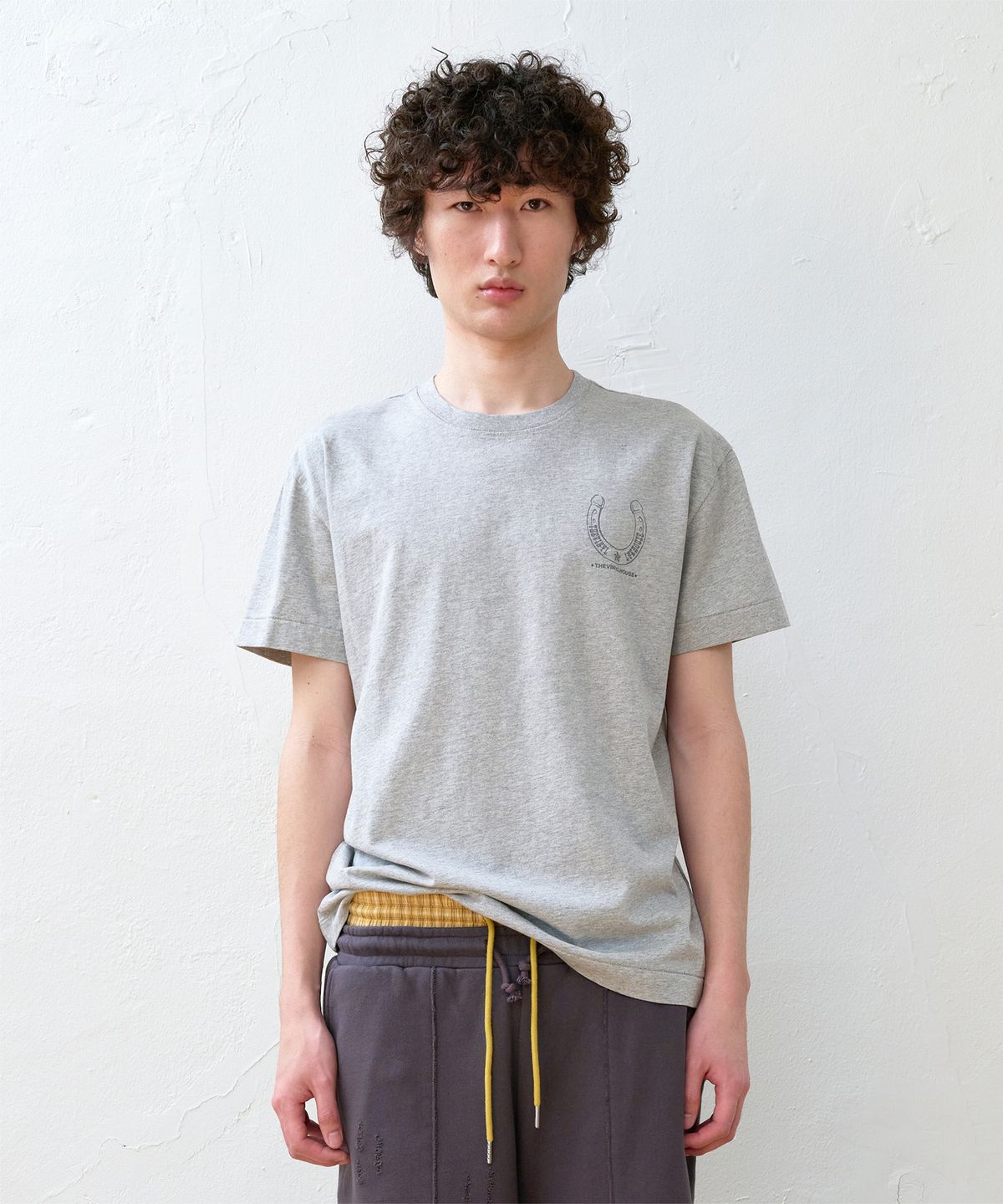 더바이닐하우스(THEVINYLHOUSE) LUCKY HOUSE TEE GREY