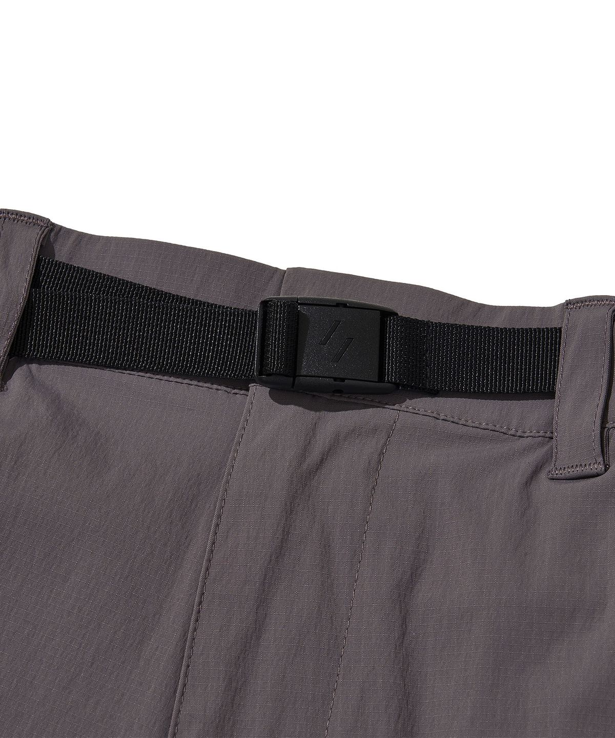 웰터 익스페리먼트(WELTER EXPERIMENT) LUMITRATIL SHORTS_CHARCOAL