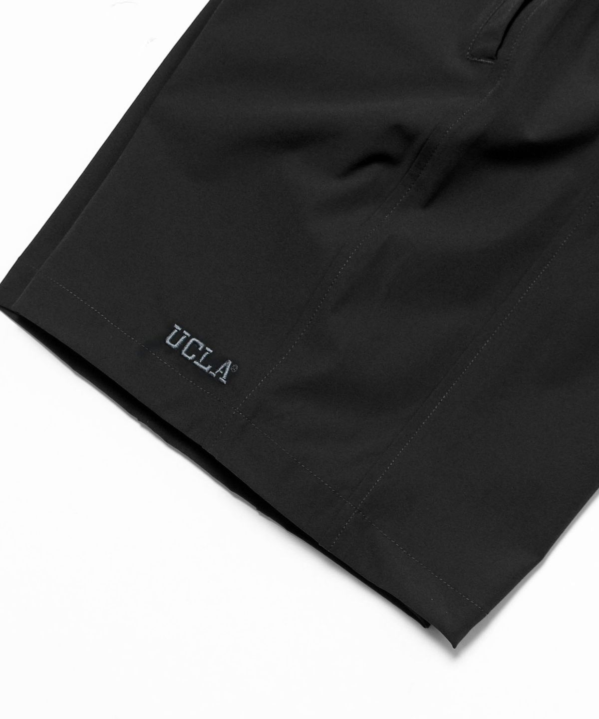 유씨엘에이(UCLA) 남녀공용 UCLA 풀밴딩 나일론 쇼츠[BLACK](UC5SPK1)