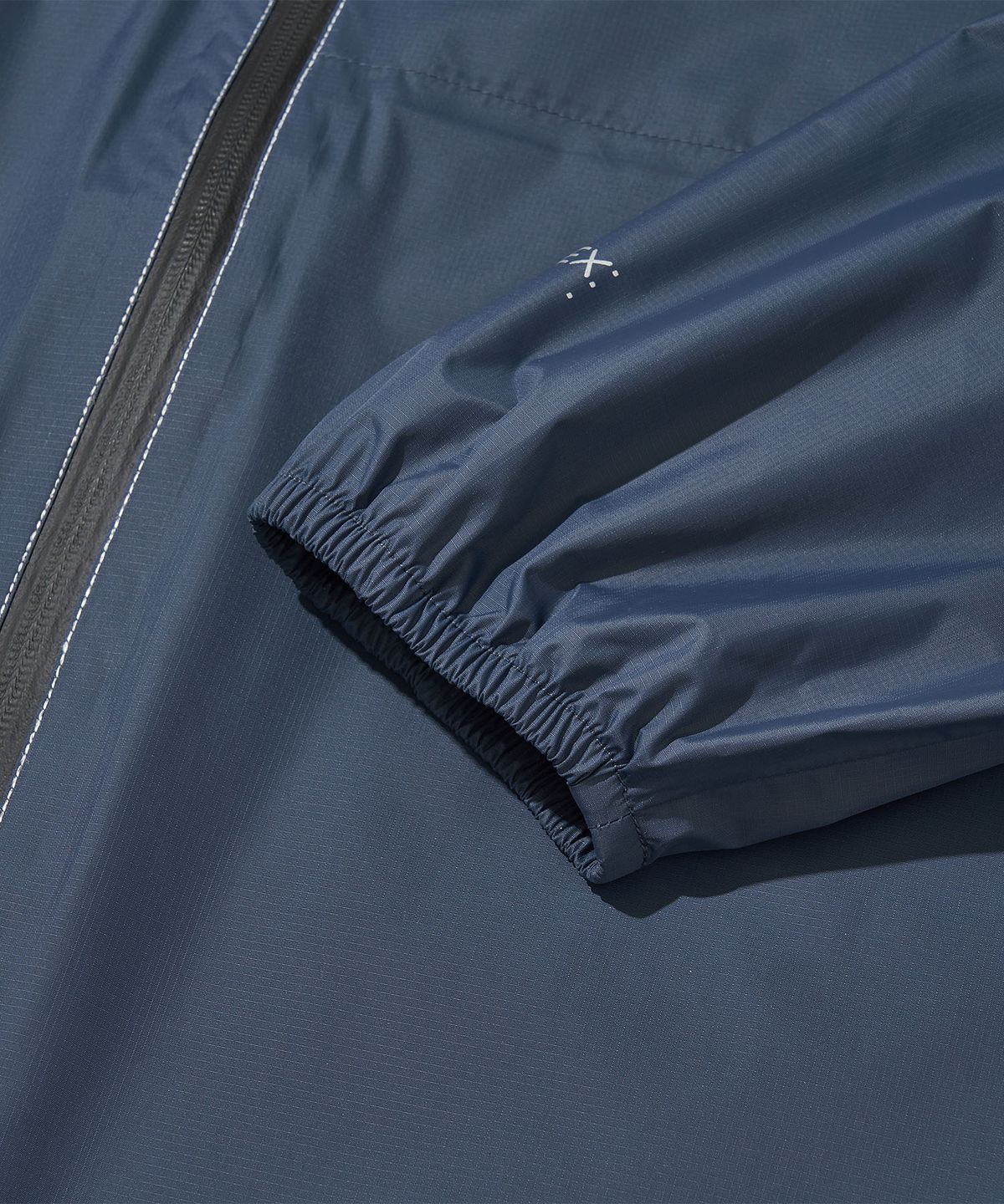 웰터 익스페리먼트(WELTER EXPERIMENT) HYDRAIR BALANCE PERTEX SHELL RAIN COAT_GRAYISH BLUE
