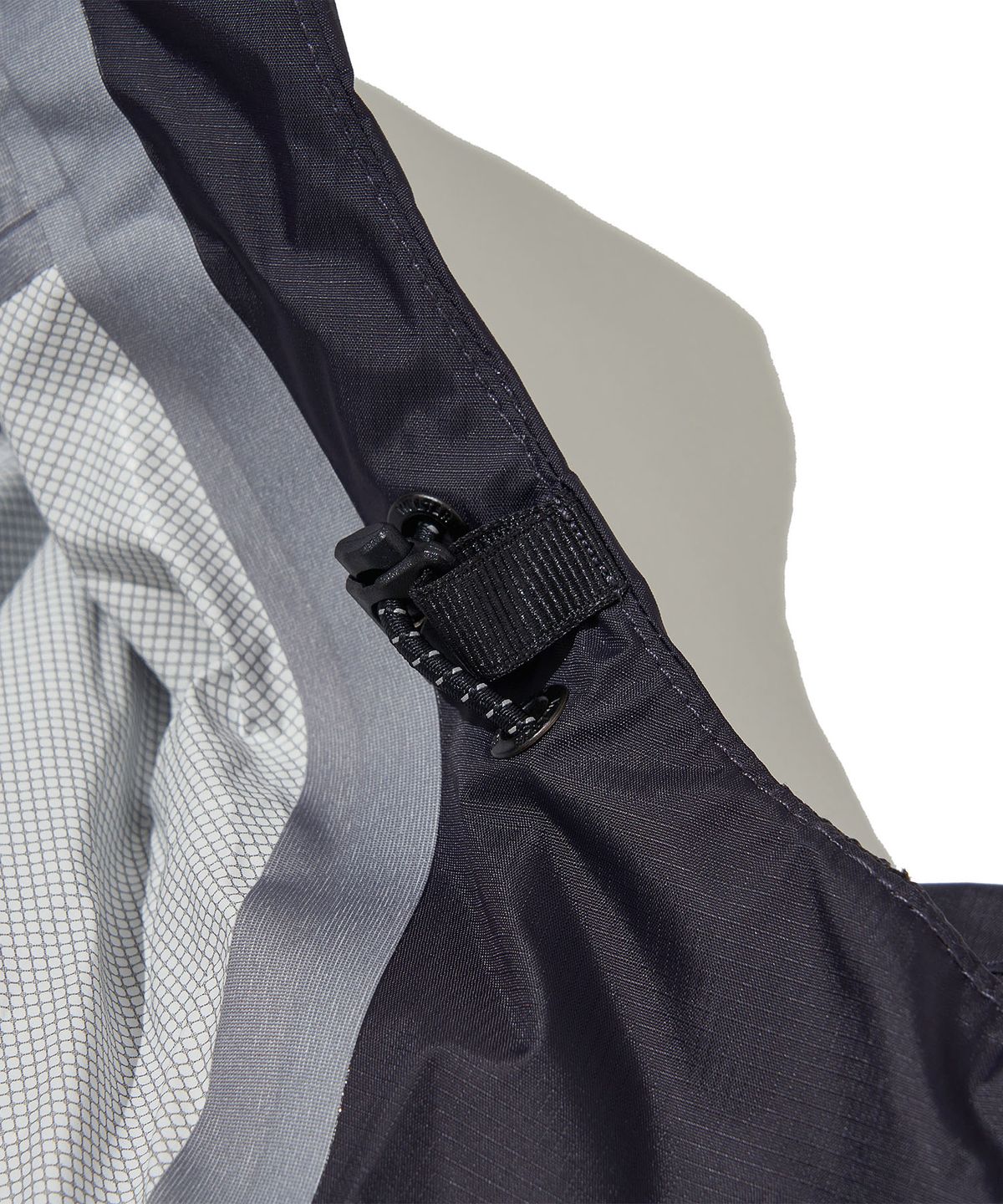 웰터 익스페리먼트(WELTER EXPERIMENT) HYDRAIR BALANCE PERTEX SHELL JACKET_BLACK