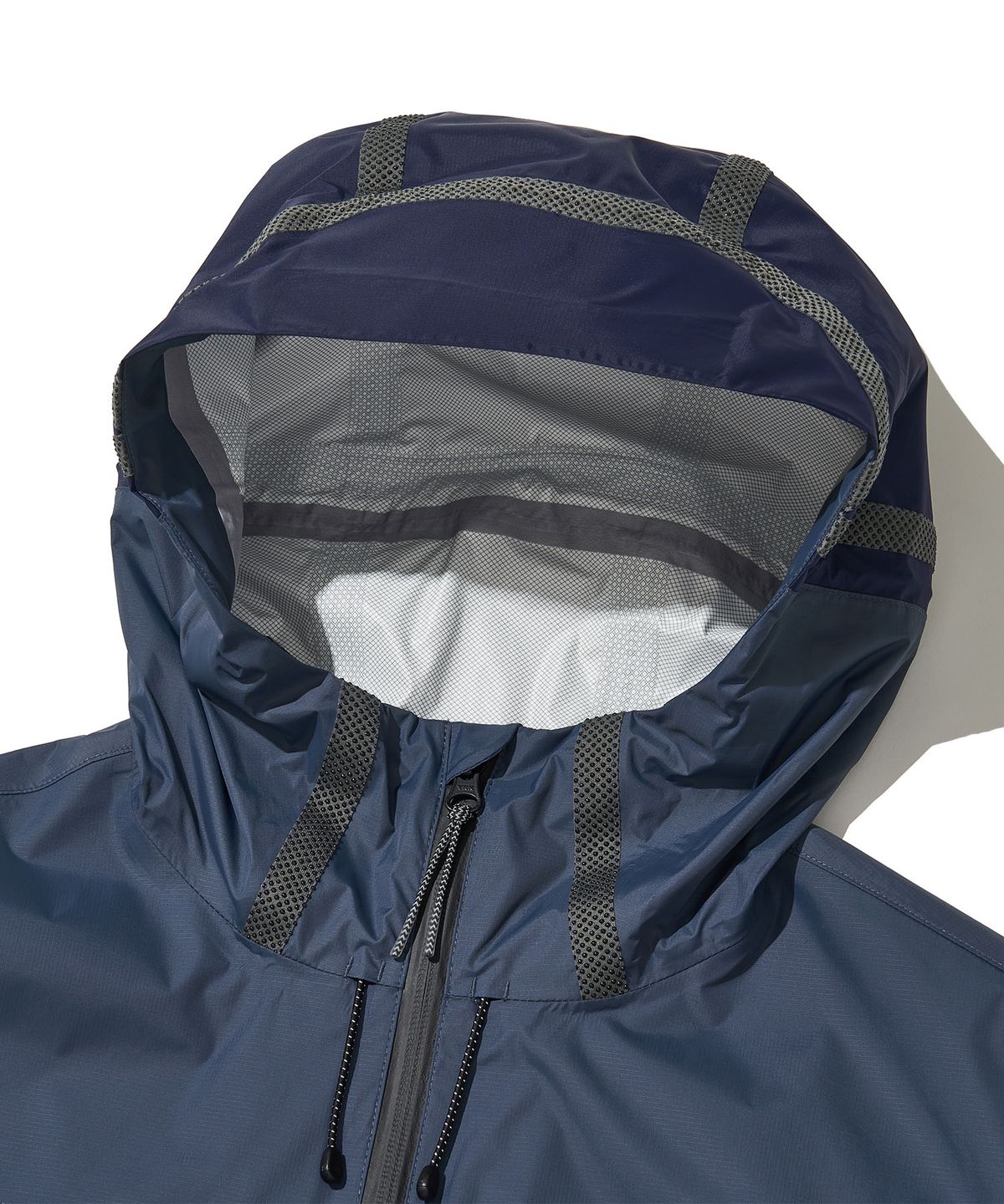 웰터 익스페리먼트(WELTER EXPERIMENT) HYDRAIR BALANCE PERTEX SHELL JACKET_GRAYISH BLUE