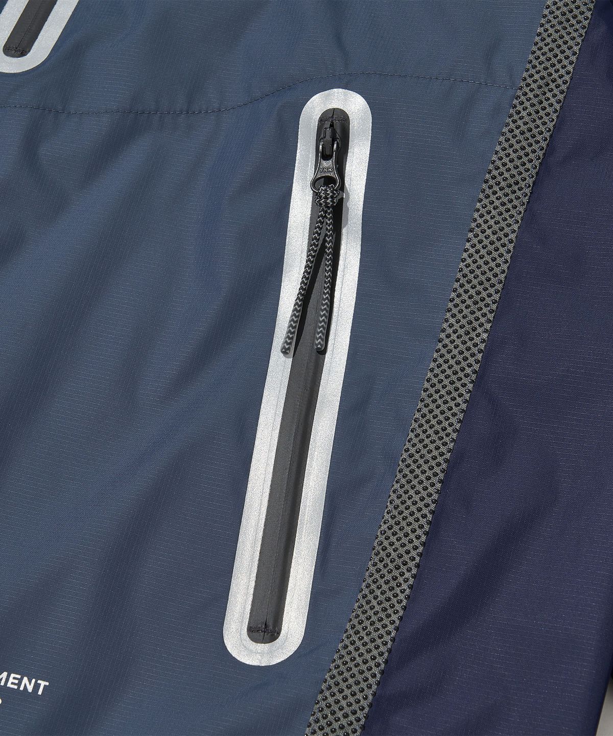 웰터 익스페리먼트(WELTER EXPERIMENT) HYDRAIR BALANCE PERTEX SHELL JACKET_GRAYISH BLUE