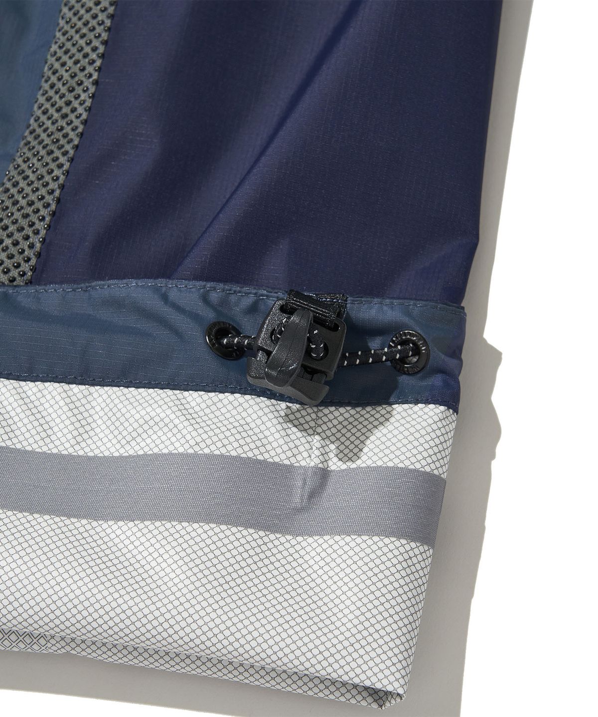 웰터 익스페리먼트(WELTER EXPERIMENT) HYDRAIR BALANCE PERTEX SHELL JACKET_GRAYISH BLUE