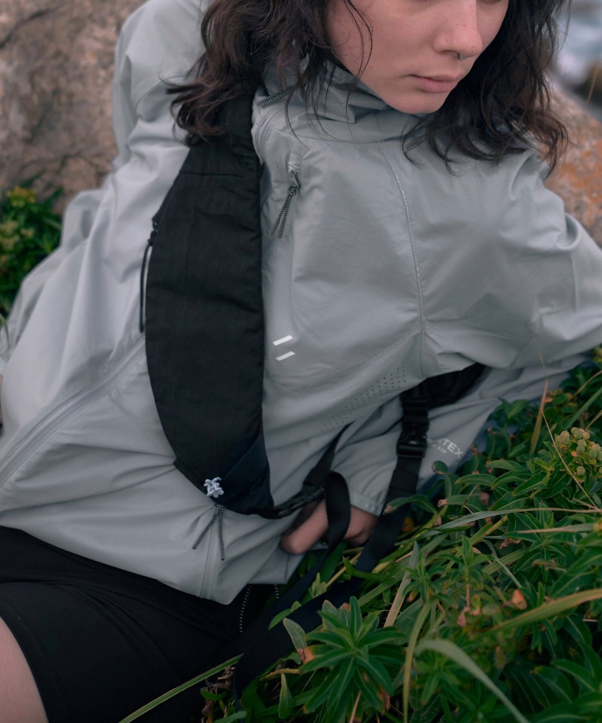 웰터 익스페리먼트(WELTER EXPERIMENT) AIRBACK PERTEX LIGHT WINDBREAKER JACKET_LIGHT GRAY