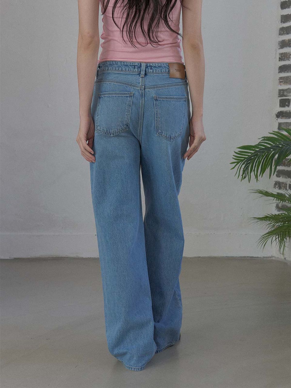 엔디에이 스튜디오(NDA STUDIO) Straight Denim