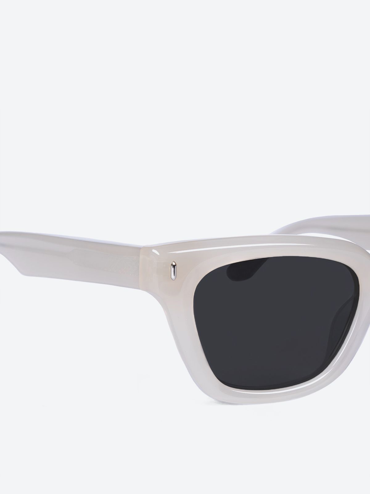 라스텔지아(LASTALGIA) Aive Beige