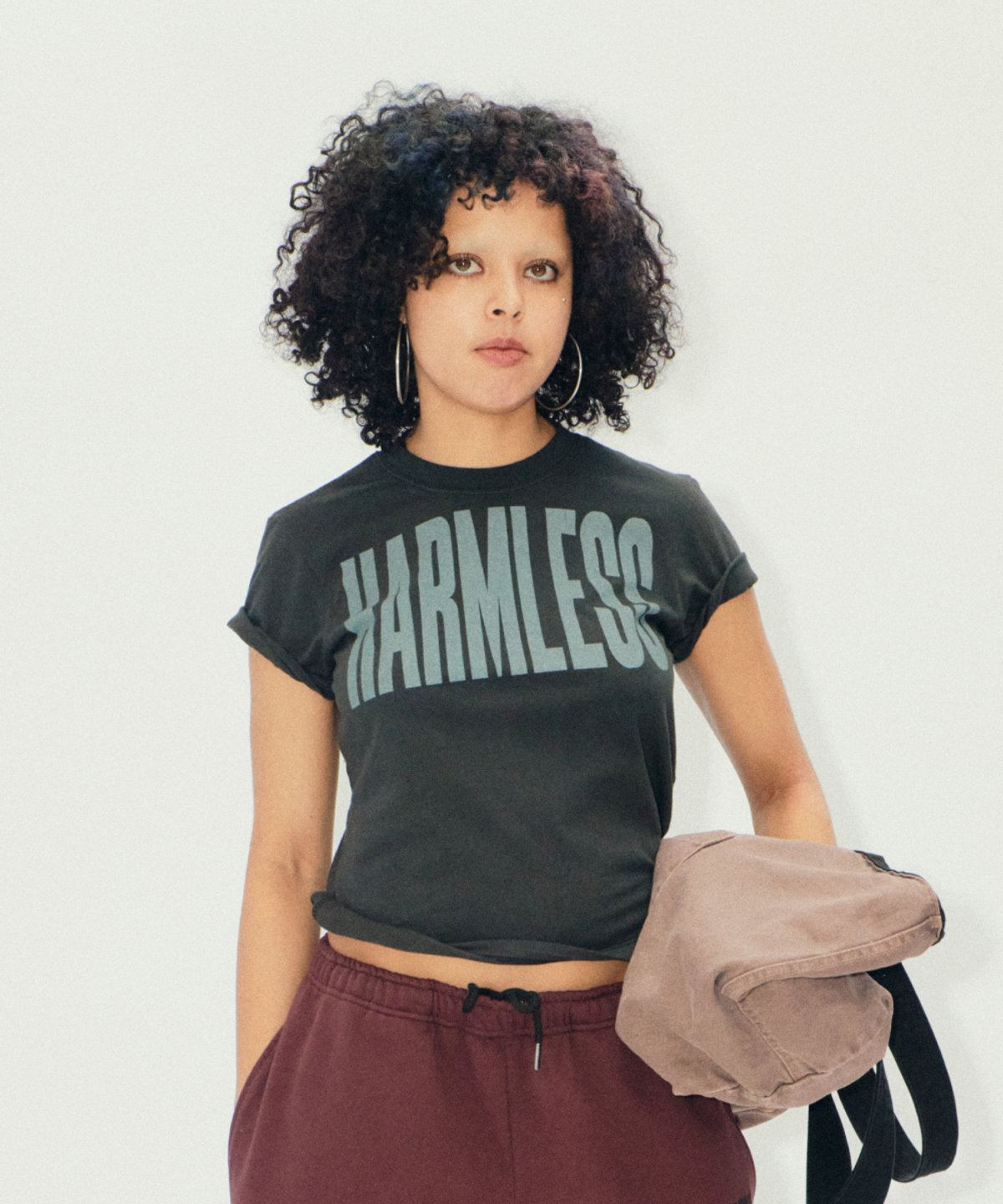 이알티알(ERTR) Harmless T-Shirt Charcoal