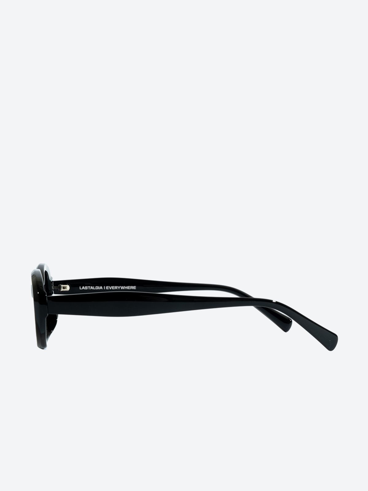 라스텔지아(LASTALGIA) Helio Black