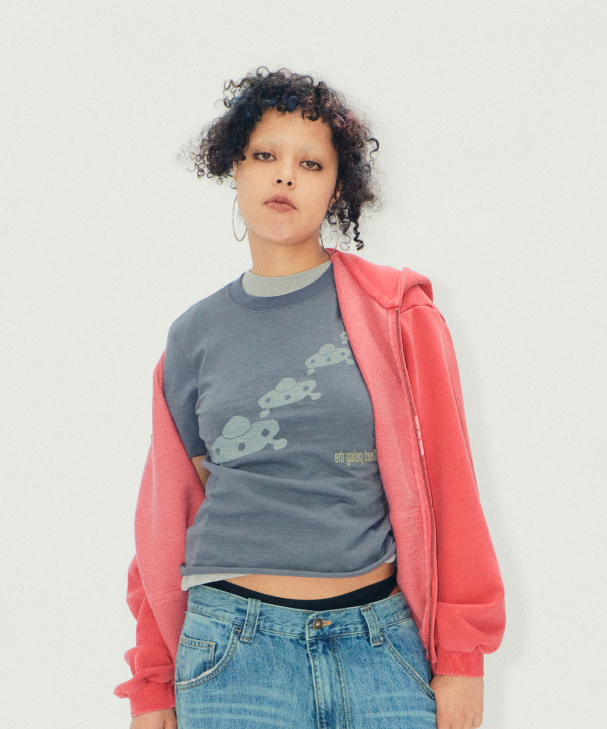 이알티알(ERTR) Mostly Harmless Hoodie Zip Up Coral Red
