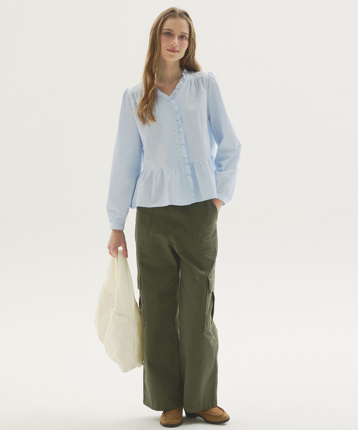 뉴루키(NEW LOOKY) Shirring point blouse_Light blue