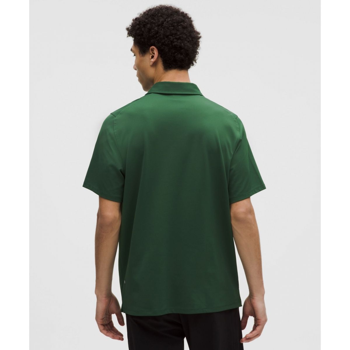 룰루레몬(LULULEMON) 멘즈 ShowZero™ 클래식 핏 폴로 셔츠  IVYG