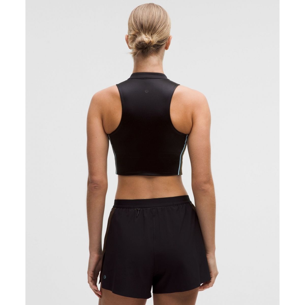 룰루레몬(LULULEMON) 새틴 샤인 풀집 탱크탑 미디엄 서포트, B C컵 *스트라이프
