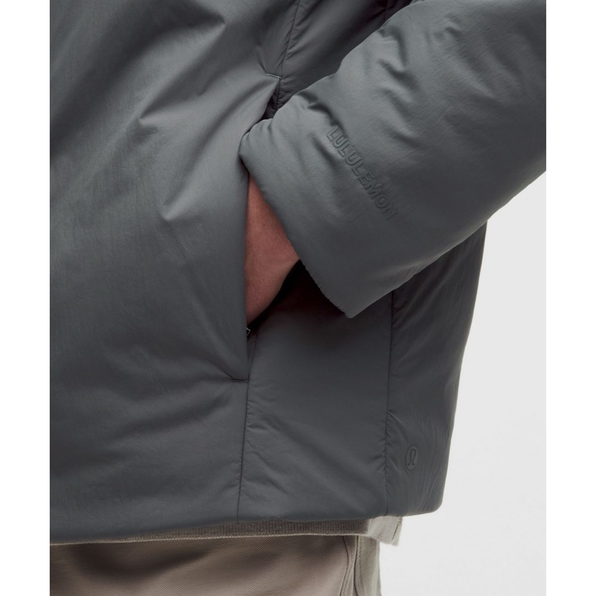 룰루레몬(LULULEMON) 멘즈 ThermoZen 인설레이티드 재킷  ONGE