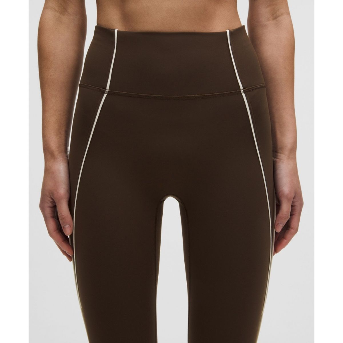 룰루레몬(LULULEMON) 원더 트레인 노라인 파이프드 하이라이즈 타이츠 24inch *아시아 핏