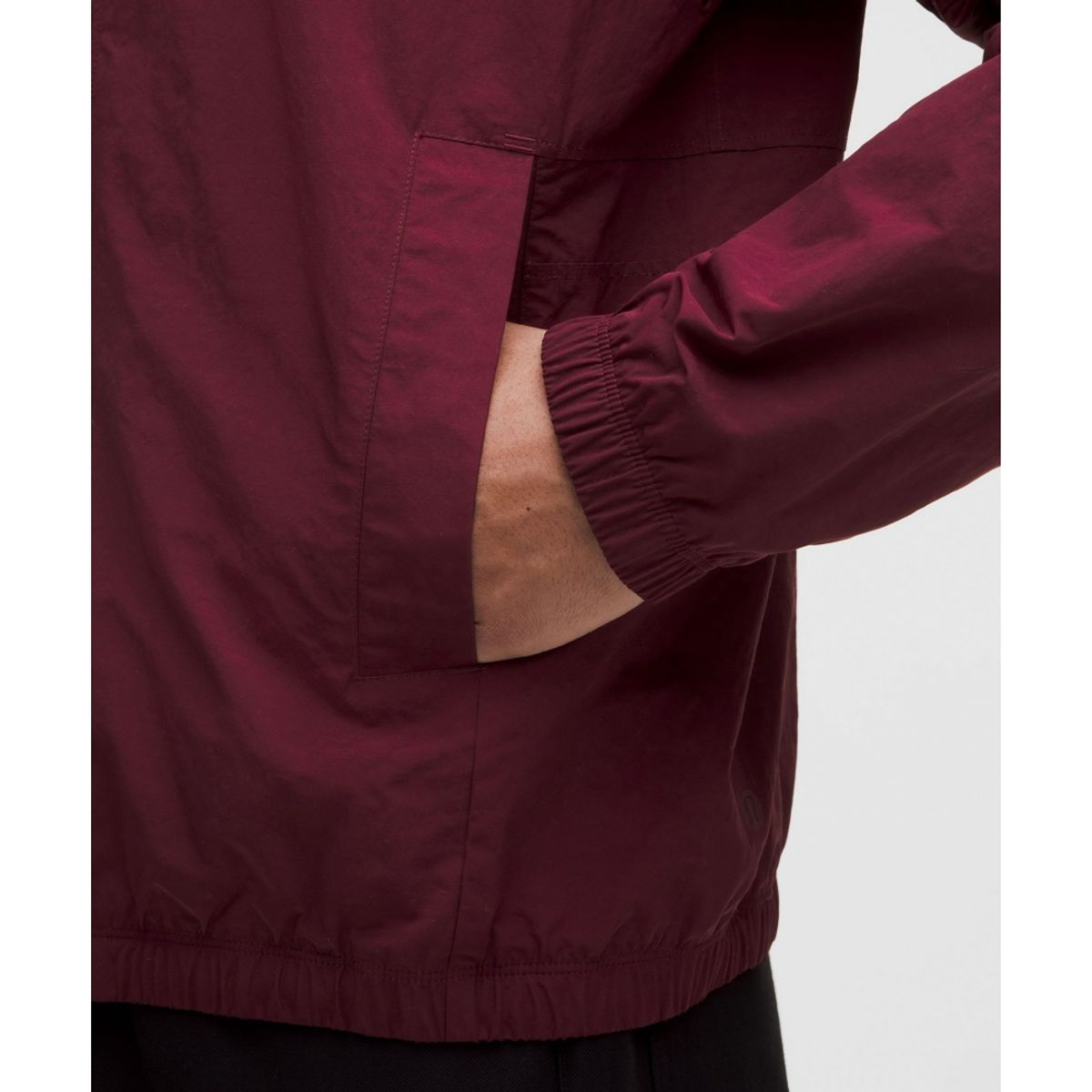 룰루레몬(LULULEMON) 나일론 윈드브레이커  BBAY