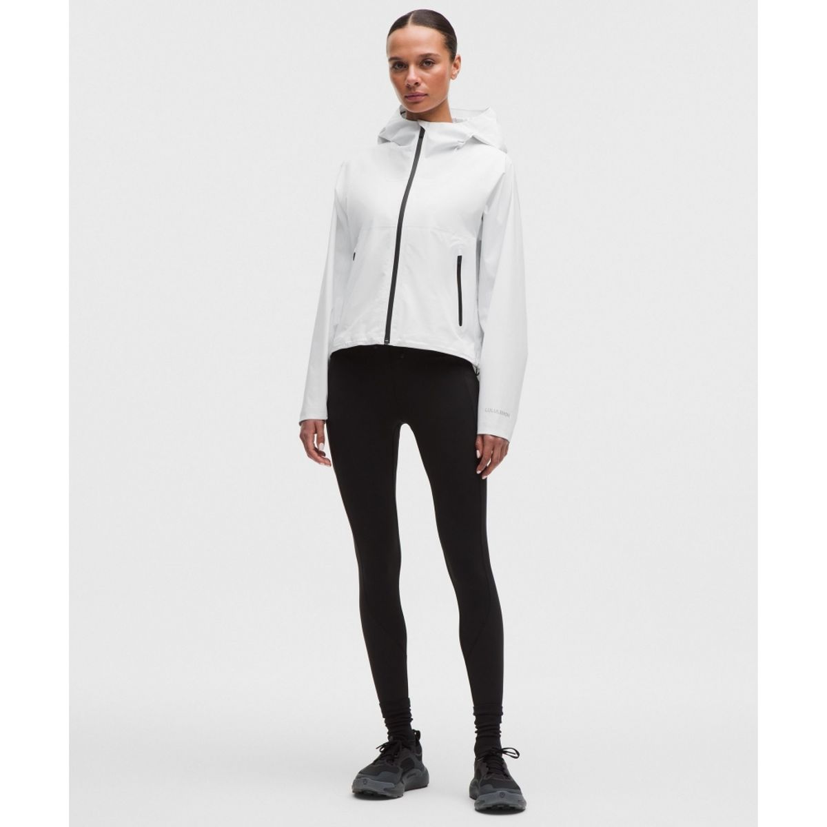 룰루레몬(LULULEMON) 라이트웨이트 워터프루프 러닝 재킷  WHT