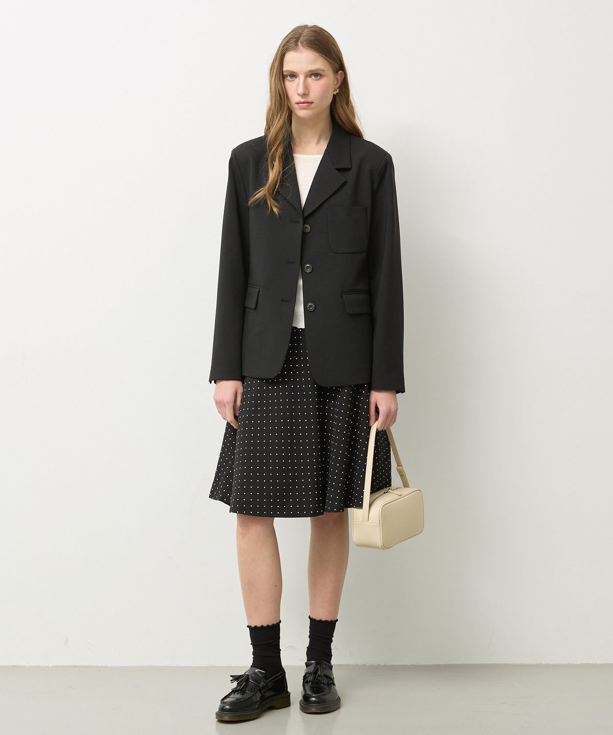 뉴루키(NEW LOOKY) Flared dot midi skirt _Black