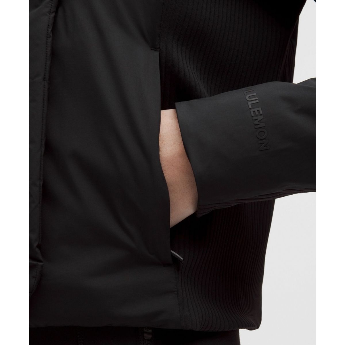 룰루레몬(LULULEMON) 슬릭 시티 재킷  BLK