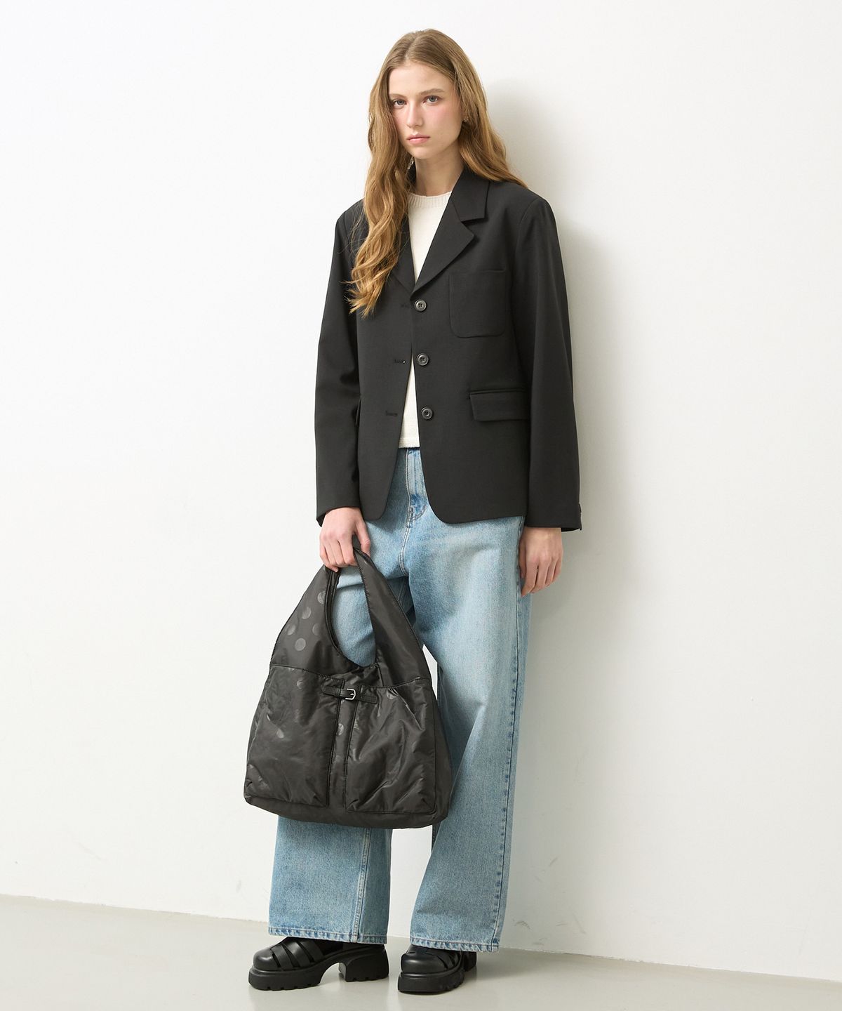 뉴루키(NEW LOOKY) Dot Point Hobo bag _Black
