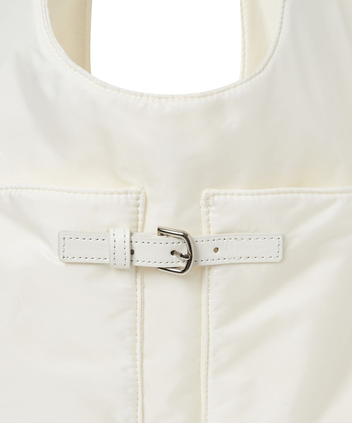 뉴루키(NEW LOOKY) Dot Point Hobo bag _Ivory