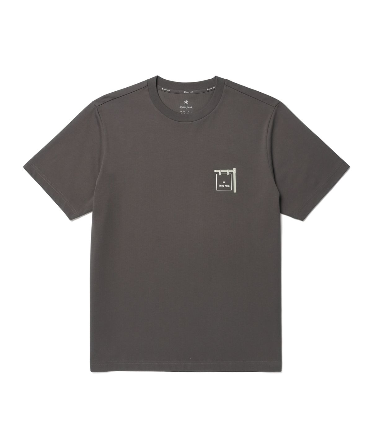 스노우피크 어패럴(SNOWPEAK APPAREL) 에어로쿨 머그 그래픽 반팔 티셔츠 (S26MUFTS74) Charcoal