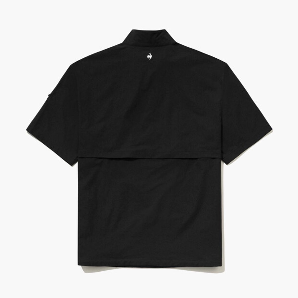 르꼬끄 골프(LECOQ GOLF) 남성 우븐 반집업 반팔 아노락 _BLCK GR121MBL31