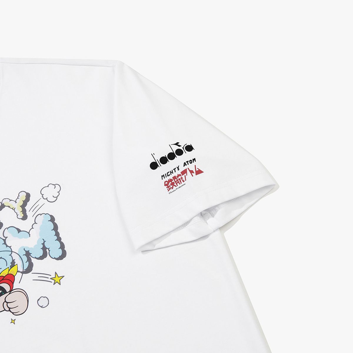 디아도라(diadora) 아톰 그래픽 반팔 티셔츠 SKY BLUE