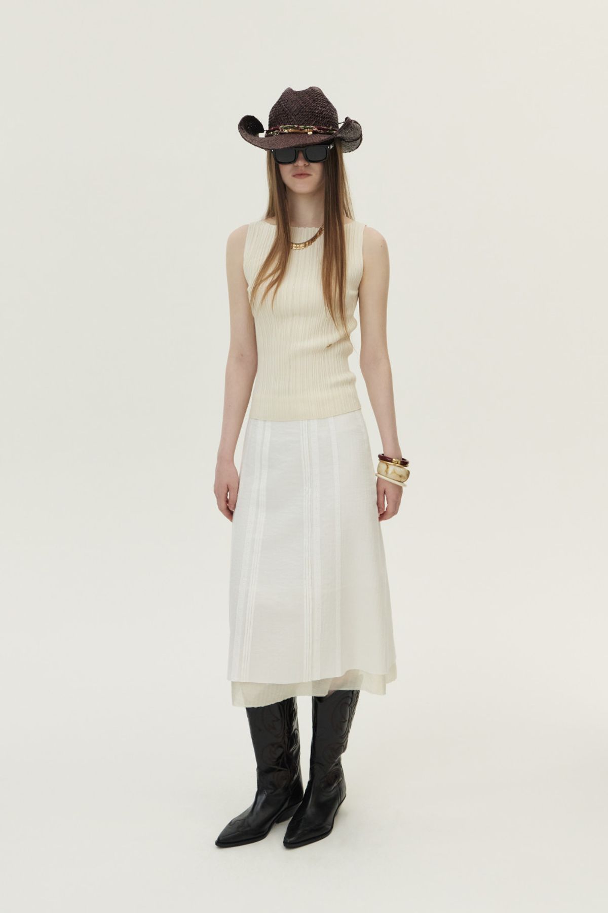 쿠메(KUMÉ) Lace Pintucked Midi Skirt, Ivory