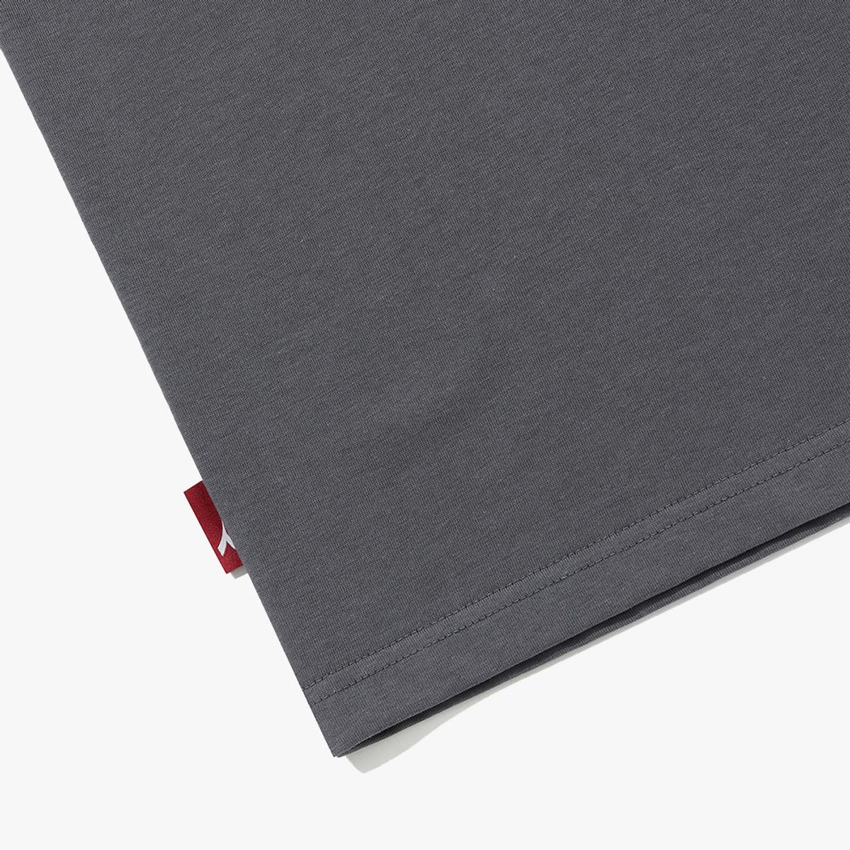 디아도라(diadora) 아톰 스몰 로고 반팔 티셔츠 GREY