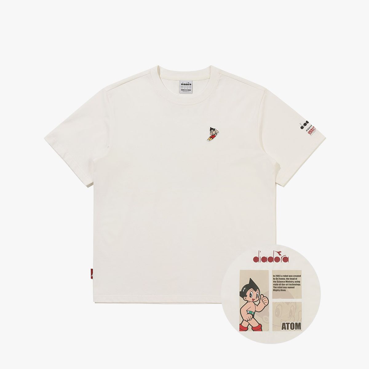 디아도라(diadora) 아톰 스몰 로고 반팔 티셔츠 IVORY
