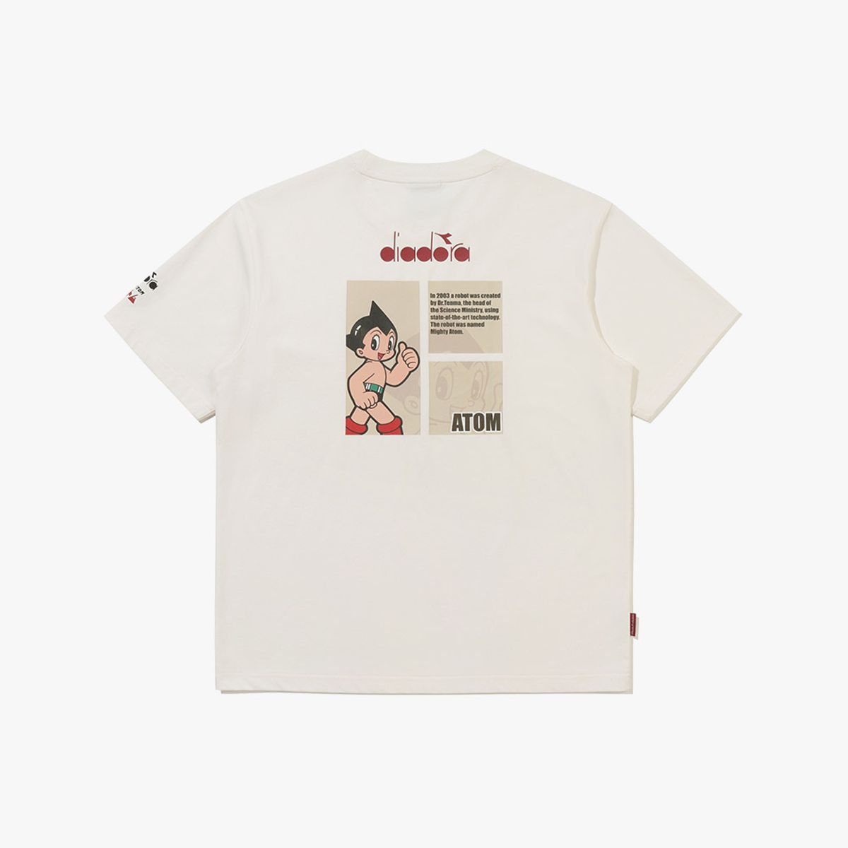 디아도라(diadora) 아톰 스몰 로고 반팔 티셔츠 IVORY