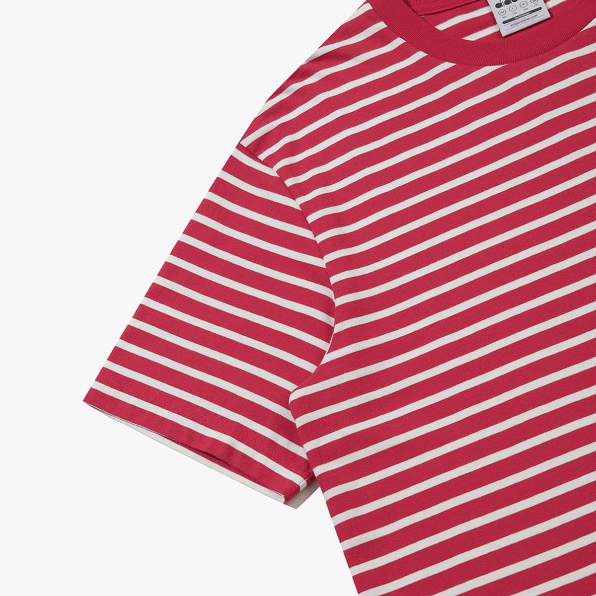 디아도라(diadora) 아톰 스트라이프 반팔 티셔츠 RED