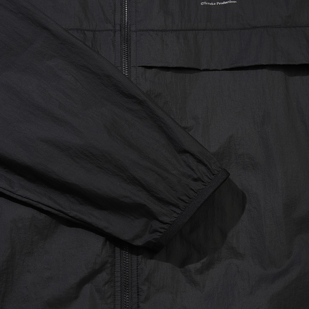 디아도라(diadora) 아톰 우븐 자켓 BLACK